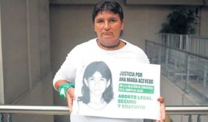2007 El 17 de mayo muere Ana María Acevedo